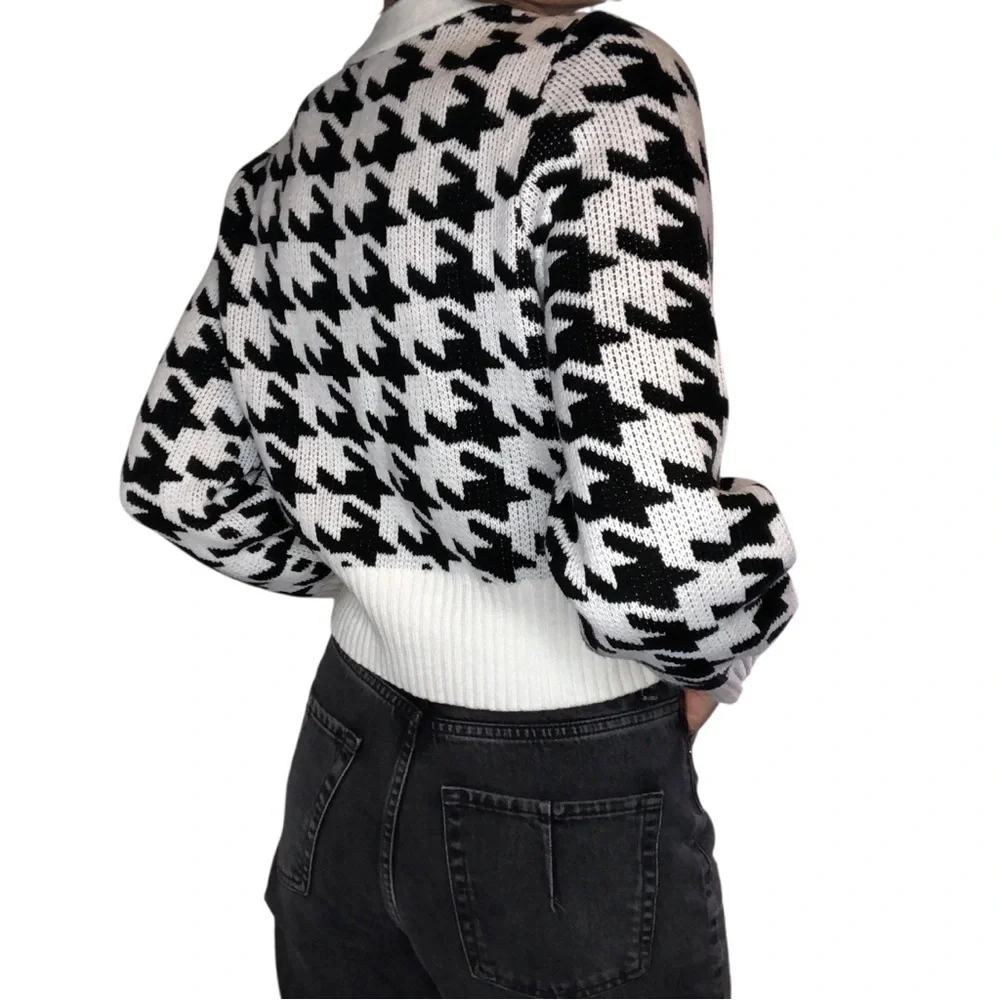 Houndstooth Cropped Jewel Button Cardigan Sweater SzM Cotton Blend Classic Retro